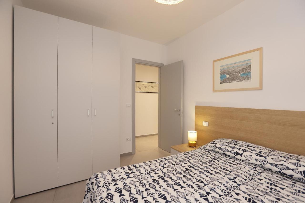 Adamaina - Sea View Apartment With Private Garage 东塞斯特里 外观 照片